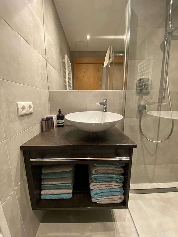 Badezimmer im Appartement Churburg in Nauders